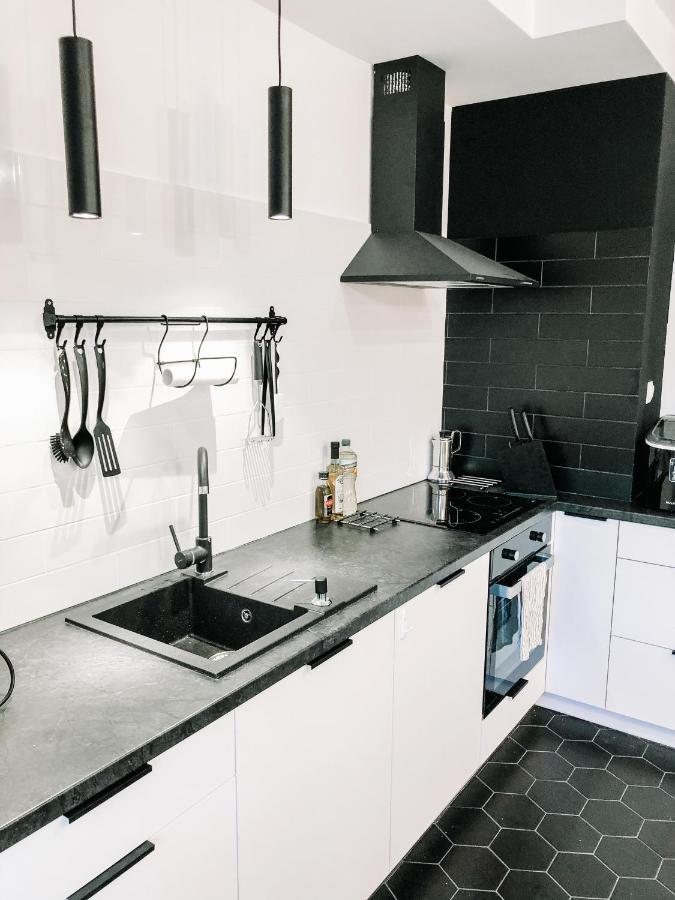Bieszczadzkie Utulenie Apartment Ustrzyki Dolne Luaran gambar